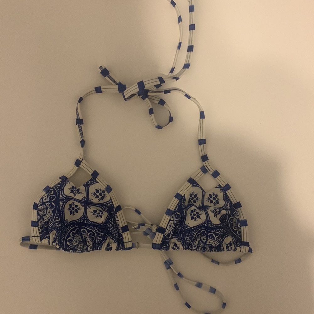 Roxy cut-out bikini top💠